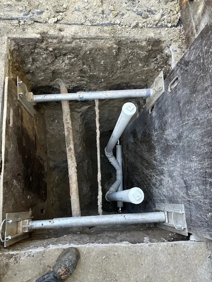 Experienced plumber completing Gas Line Repair work in De Pere